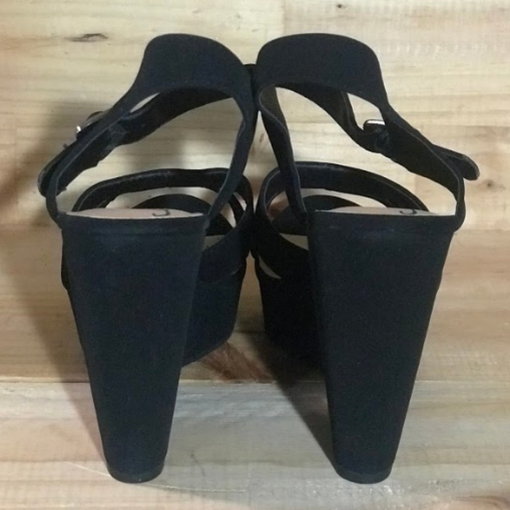 American Rag Rochelle Platform Sandals - Picture 4 of 8